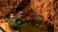 Bozkovské dolomitové jeskyně